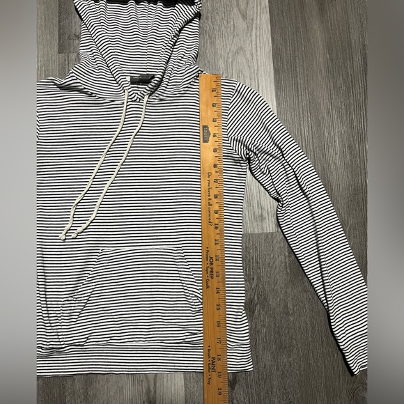 American Eagle Outfitters Black/Cream Long Sleeve Hooded Shirt One size Adult XS - Picture 4 of 5